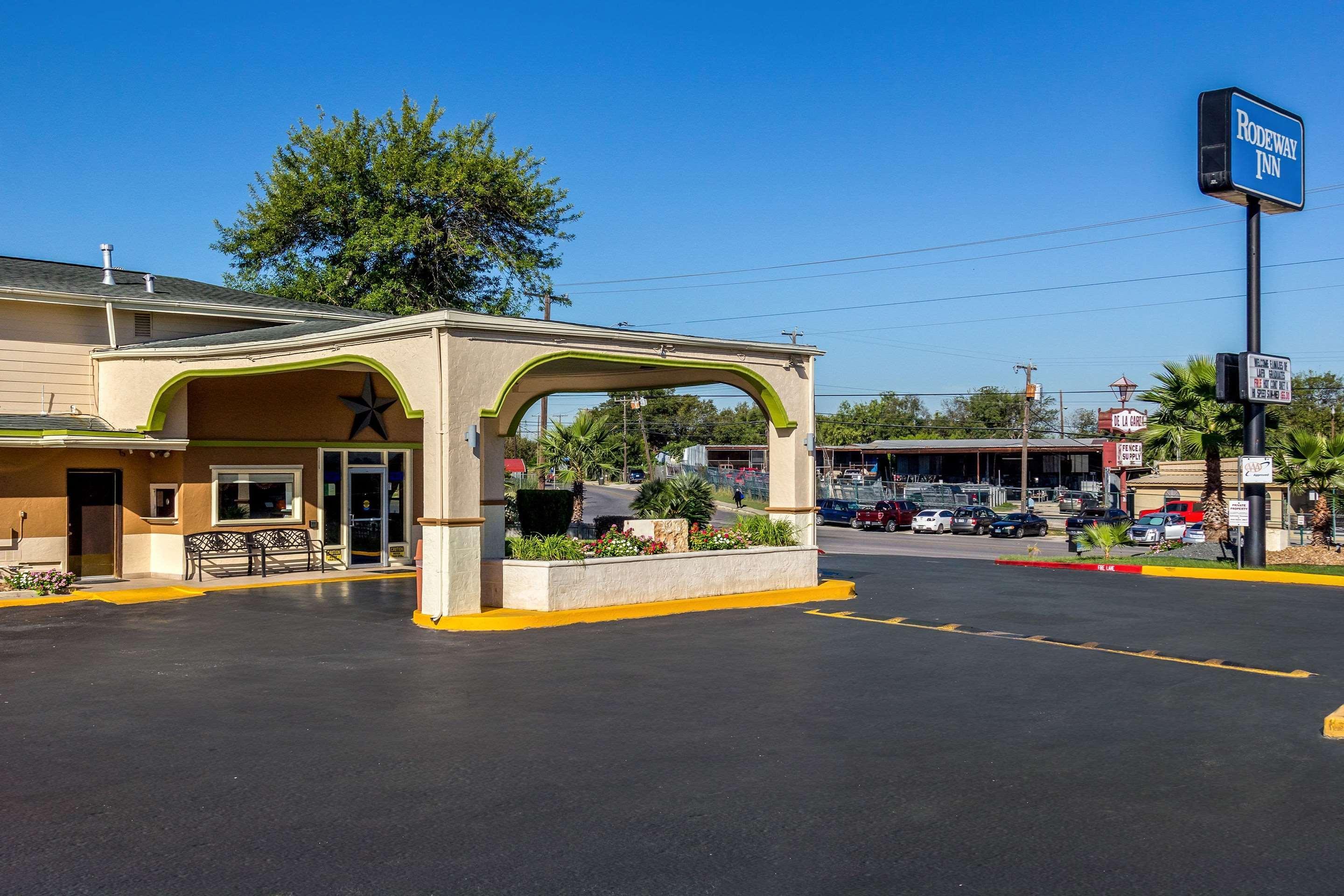 Rodeway Inn San Antonio Lackland Afb - Seaworld Eksteriør bilde