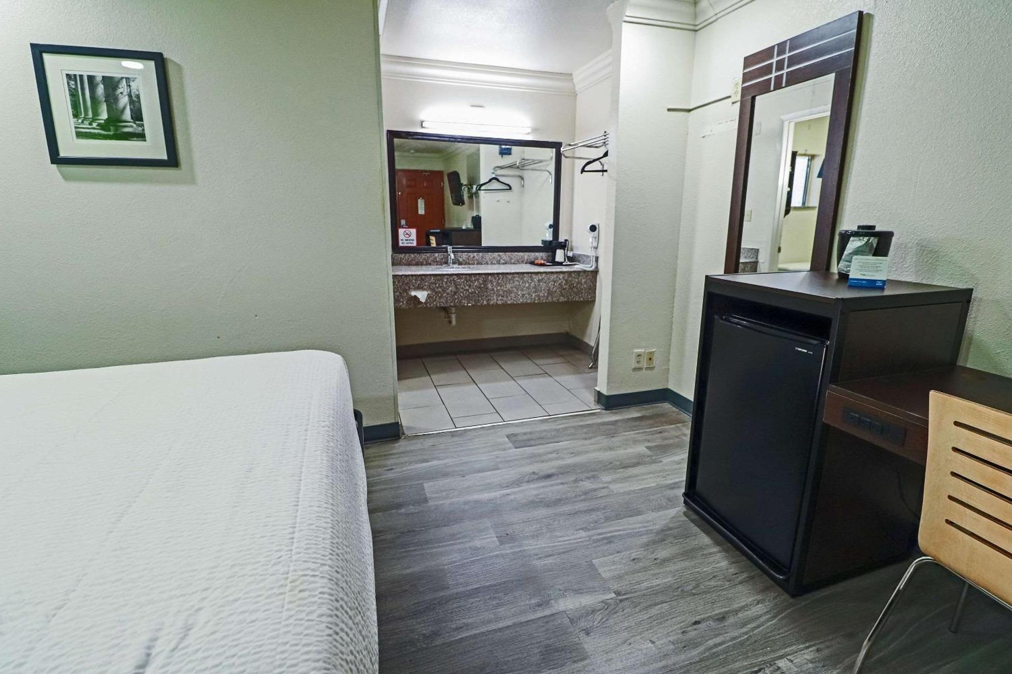 Rodeway Inn San Antonio Lackland Afb - Seaworld Eksteriør bilde