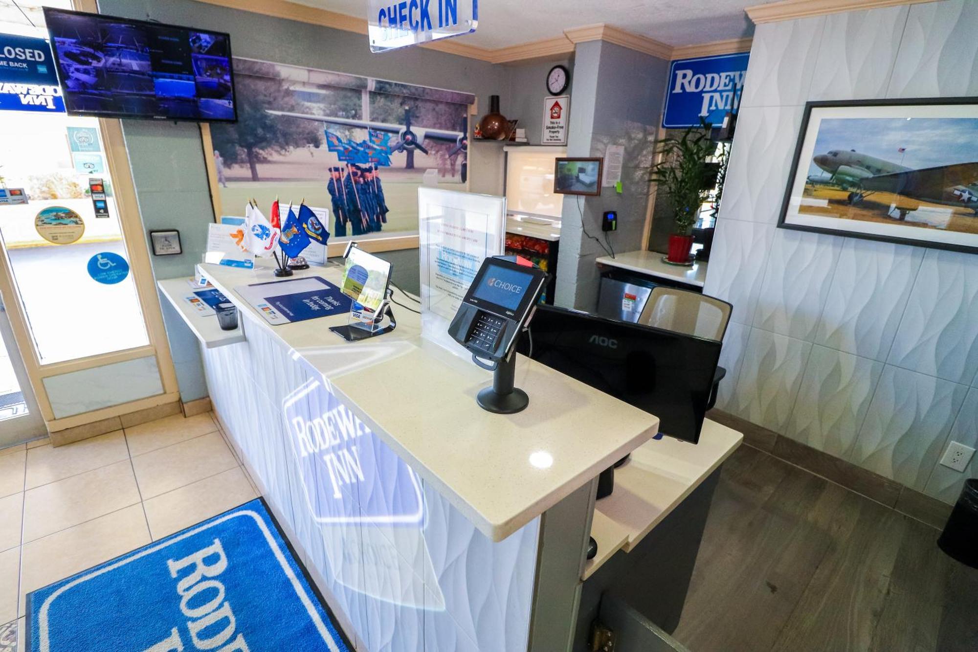 Rodeway Inn San Antonio Lackland Afb - Seaworld Eksteriør bilde
